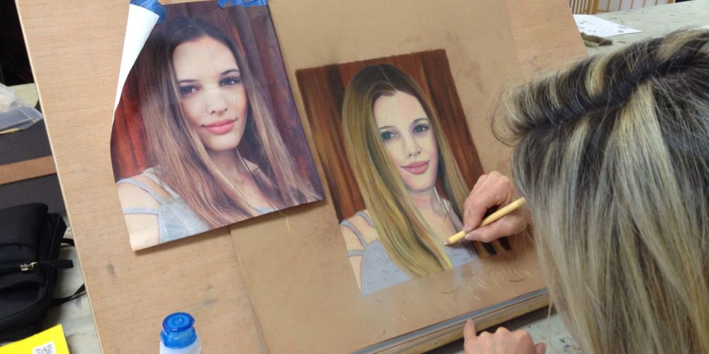 Anna Lise joined ART+ Academy as a beginner