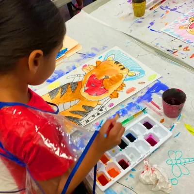 6_yrs_old_girl_learning_watercolor_technqiues